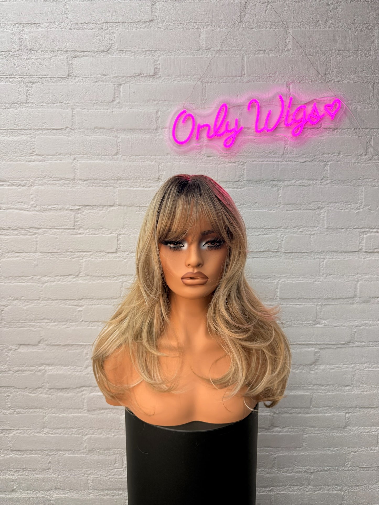 Jill - donkerblond